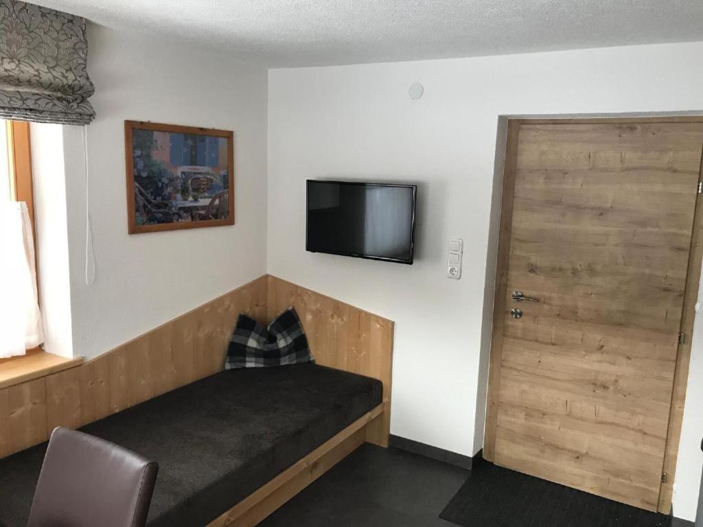 Апартаменти Haus Steissbach Санкт-Антон-ам-Арльберг Екстер'єр фото