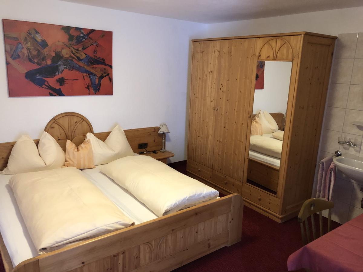 Апартаменти Haus Steissbach Санкт-Антон-ам-Арльберг Екстер'єр фото